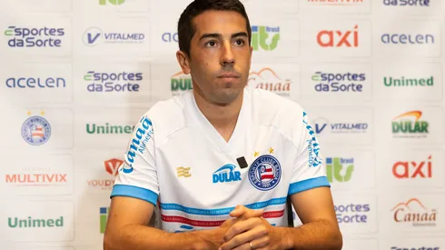 Foto: Letícia Martins/EC Bahia - Carlos de Pena durante sua entrevista coletiva de apresentação.
