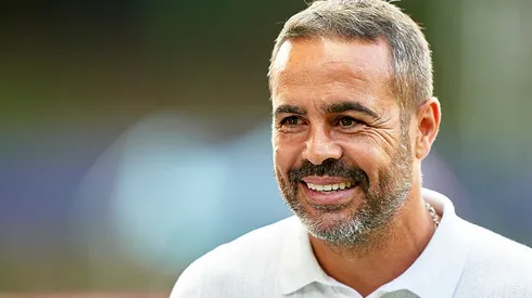 BRAGA, PORTUGAL – AUGUST 23: Artur Jorge, Head Coach of SC Braga looks on prior to the UEFA Champions League Qualifying Play-Off First Leg match between SC Braga and Panathinaikos FC at Estadio Municipal de Braga on August 23, 2023 in Braga, Portugal. (Photo by Jose Manuel Alvarez/Quality Sport Images/Getty Images)