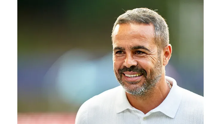 BRAGA, PORTUGAL - AUGUST 23: Artur Jorge, Head Coach of SC Braga looks on prior to the UEFA Champions League Qualifying Play-Off First Leg match between SC Braga and Panathinaikos FC at Estadio Municipal de Braga on August 23, 2023 in Braga, Portugal. (Photo by Jose Manuel Alvarez/Quality Sport Images/Getty Images)