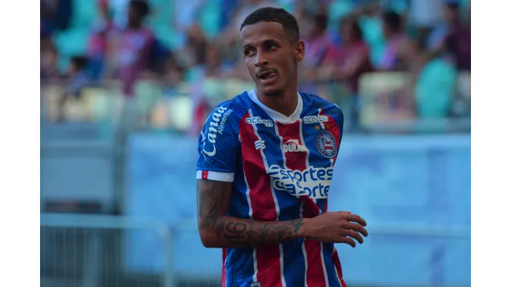 Luciano Juba, jogador do Bahia, durante partida contra o Jequié na Arena Fonte Nova pelo campeonato Baiano 2024.