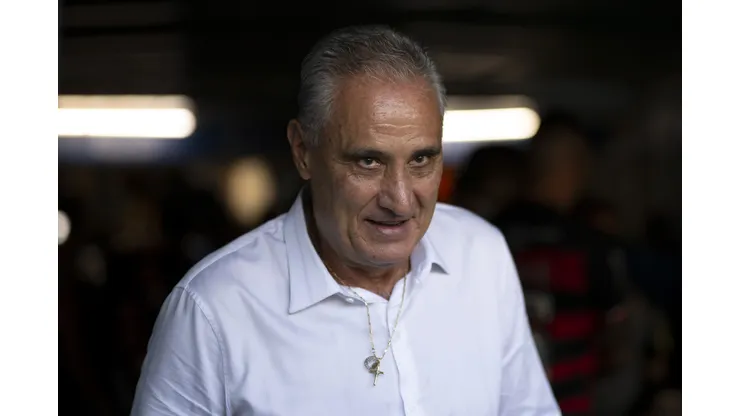 RJ - RIO DE JANEIRO - 07/04/2024 - CARIOCA 2024, FLAMENGO X NOVA IGUACU FINAL - Tite tecnico do Flamengo durante partida contra o Nova Iguacu no estadio Maracana pelo campeonato Carioca 2024. Foto: Jorge Rodrigues/AGIF