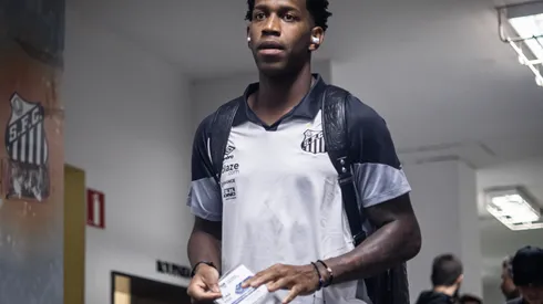 Paulistão - Santos x Ponte Preta - Estádio Urbano Caldeira (25/01/2024) - Zagueiro disputará a final logo mais. Foto Raul Baretta/ Santos FC.