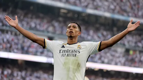 Bellingham foi homenageado pelo Vasco – Foto: Florencia Tan Jun/Getty Images