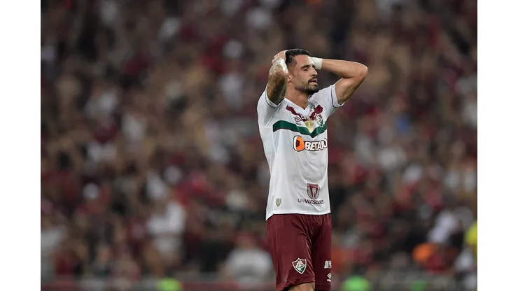 Renato Augusto durante confronto contra o Flamengo no Campeonato Carioca.