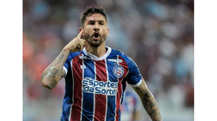 Everaldo atuando no Bahia em 2023