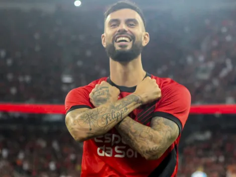 Mastriani, goleador do Athletico-PR, revela dificuldades da partida: “jogo ficou truncado”