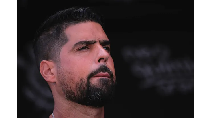 António Oliveira está à frente da equipe alvinegra há pouco tempo.
