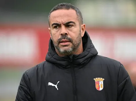 Defensor fora dos planos de Artur Jorge no Botafogo deve reforçar o Confiança 