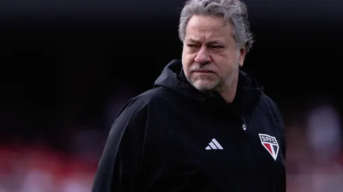 Júlio Casares fez questão se poscionar sobre a polêmica envolvendo Textor.