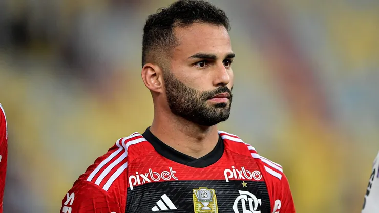 Thiago Maia, ex-jogador do Flamengo durante partida contra o Fluminense no estadio Maracana pelo campeonato Copa do Brasil 2023. Notícia forte envolvendo o volante está fervendo no Inter