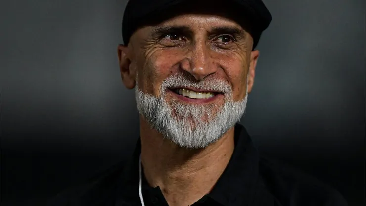 Álvaro Pacheco técnico do Vasco antes da partida contra o Fortaleza no estádio São Januário pelo campeonato Copa Do Brasil 2024.
