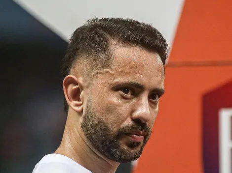 Everton Ribeiro manda a real no Bahia após recente eliminação