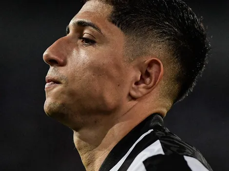 Savarino é baixa no Botafogo para jogo na Libertadore