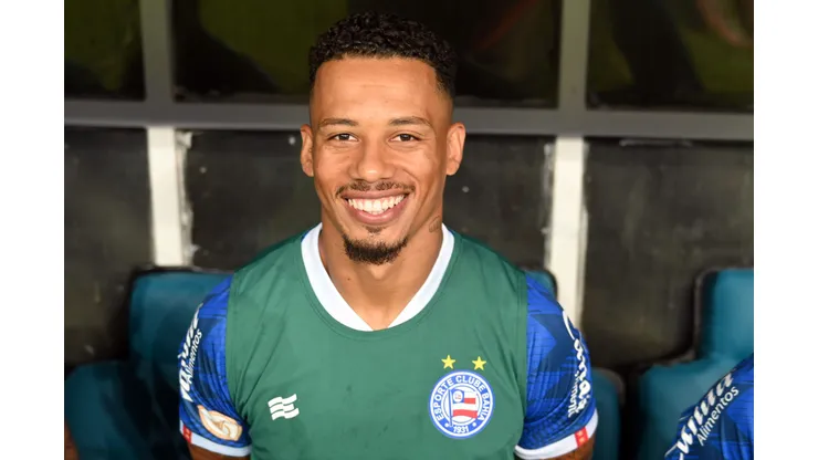Rafael Ratão durante embate com o Fortaleza no Campeonato Brasileiro de 2024.