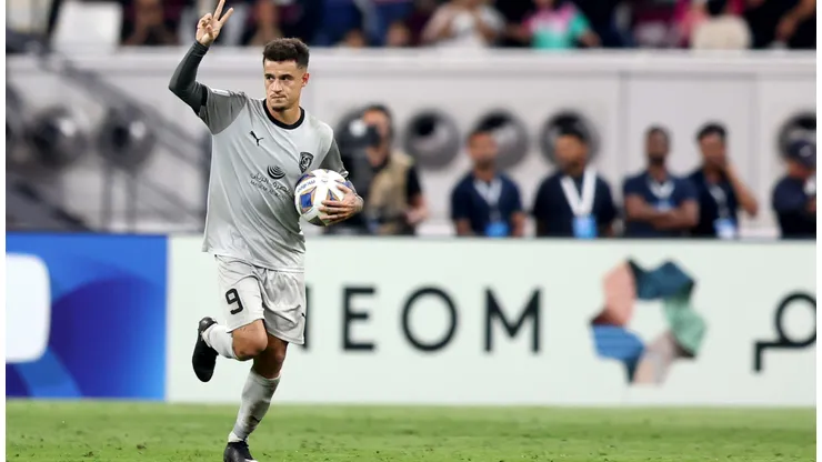 Coutinho durante confronto contra o Al Nassr. Jogador está mais próximo do Vasco.