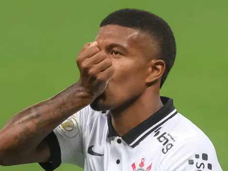 Corinthians planeja venda definitiva Léo Natel; Veja valores