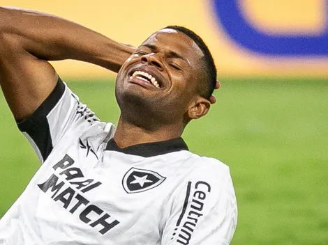 Júnior Santos recusa proposta para renovar contrato com o Botafogo