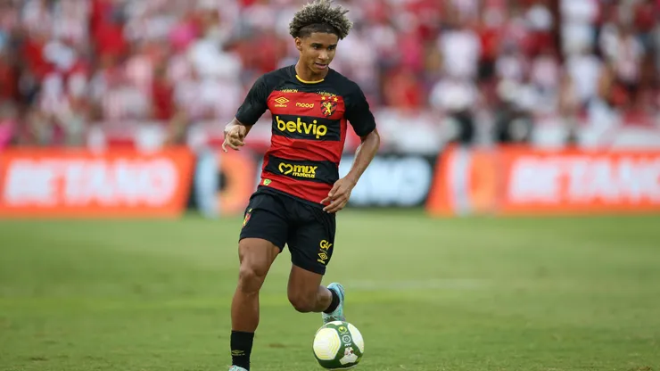 Pedro Lima tem chamado a atenção de clubes europeus.