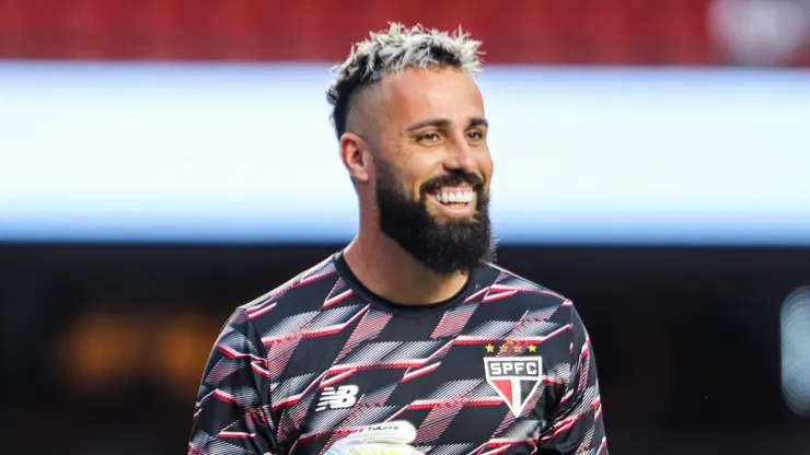 Jandrei substituirá Rafael no São Paulo.