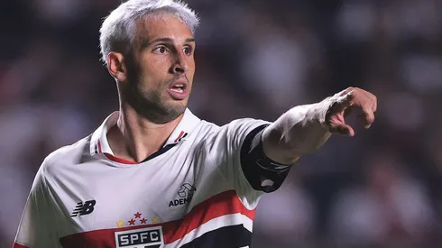 Calleri, jogador do São Paulo.