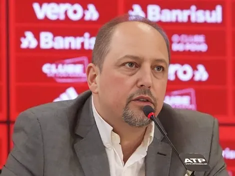 Alessandro Barcellos chora ao falar sobre momento do Internacional