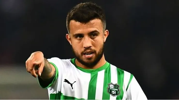 Matheus Henrique, jogador do Sassuolo. O volante está na mira do São Paulo.