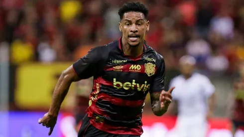Felipinho jogador do Sport durante partida contra o Avai no estadio Arena Pernambuco pelo campeonato Brasileiro B 2024. Rafael Vieira/AGIF