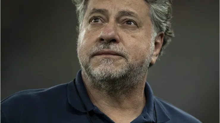 Julio Casares presidente do São Paulo antes da partida contra o Flamengo no estadio Maracanã pelo campeonato Brasileiro A 2024.