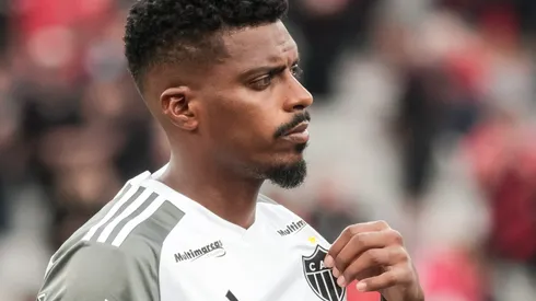 Jemerson, quando tuava pelo Atlético-MG. O zagueiro foi contratado pelo Grêmio.