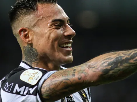 Eduardo Vargas volta ao time titular do Atlético-MG