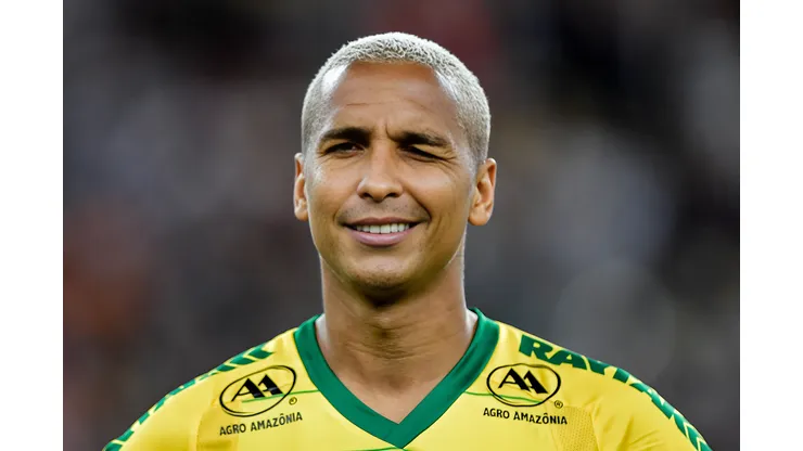 Deyverson jogador do Cuiabá durante partida contra o Fluminense no estádio Maracanã pelo campeonato BRASILEIRO A 2023. Jogador pode parar no Corinthians.