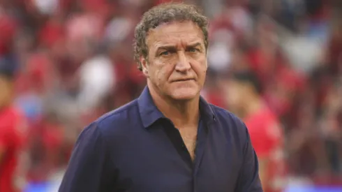Cuca tecnico do Athletico-PR durante partida contra o Vasco no estadio Arena da Baixada pelo campeonato Brasileiro A 2024. Gabriel Rosa Machado/AGIF