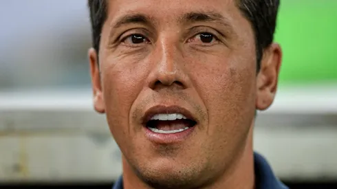 Thiago Carpini técnico do São Paulo durante partida contra o Flamengo no estádio Maracanã pelo campeonato Brasileiro A 2024.
