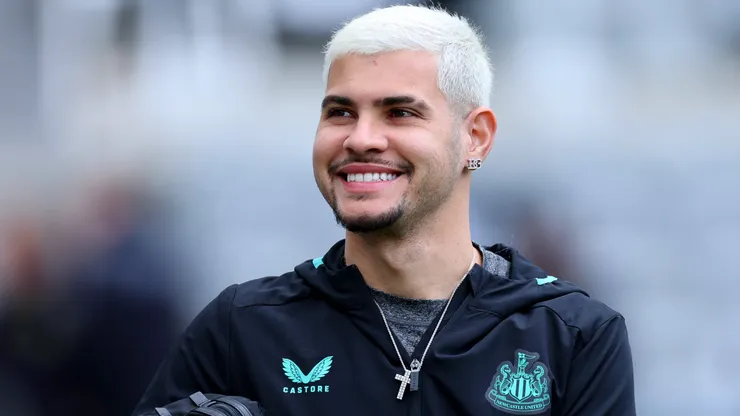 Bruno Guimaraes of Newcastle United arrives at the stadium prior to the Premier League match between Newcastle United and Sheffield United at St. James Park on April 27, 2024 in Newcastle upon Tyne, England.