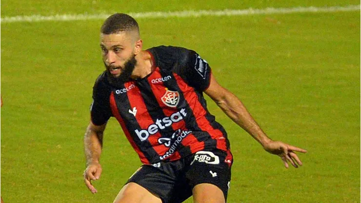 Wagner Leonardo, jogador do Vitoria durante partida contra o Atletico de Alagoinhas no estadio Barradao pelo campeonato Baiano 2024. Walmir Cirne/AGIF