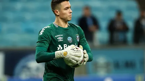RS – Porto Alegre – 09/08/2022 – BRASILEIRO B 2022, GREMIO X OPERARIO – Brenno goleiro do Gremio durante partida contra o Operario no estadio Arena do Gremio pelo campeonato Brasileiro B 2022. Foto: Pedro H. Tesch/AGIF