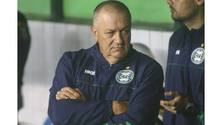 James Freitas durante confronto contra o Guarani na Série B de 2024.