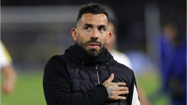 Tévez ficou menos de ano no clube argentino.