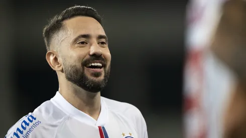 Everton Ribeiro fez parte do elenco que conquistou o Brasileirão em 2013.