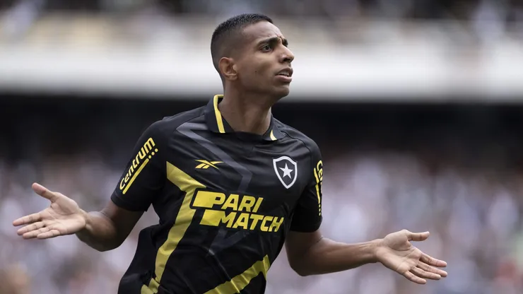 Victor Sá revela desejo de jogar no São Paulo.