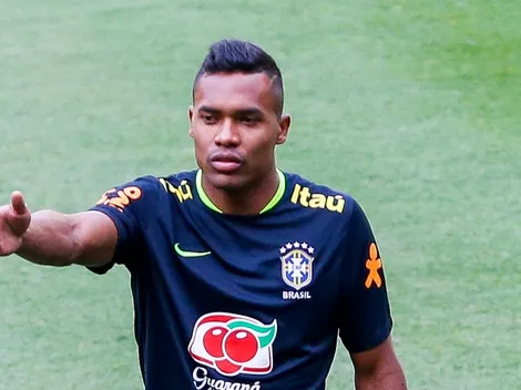 Casares descarta possível contratação de Alex Sandro no São Paulo