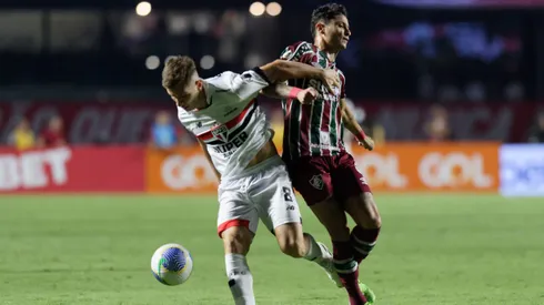 Lance da partida entre São Paulo x Fluminense.