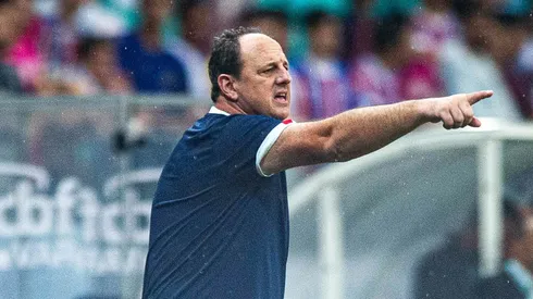 Rogério Ceni vem fazendo um bom trabalho pelo Bahia – Foto: Jhony Pinho/AGIF