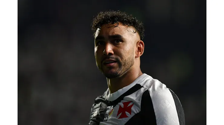 Payet se destacou no triunfo sobre o Vitória pelo Brasileirão.