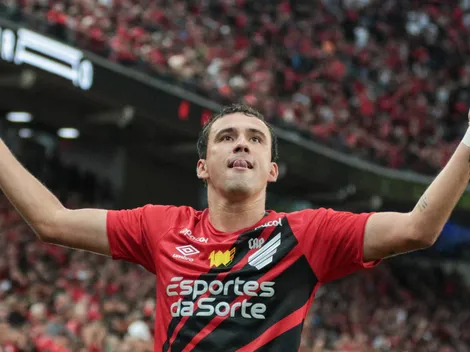 Pablo ultrapassa ídolo do Athletico e se torna o maior artilheiro em pontos corridos