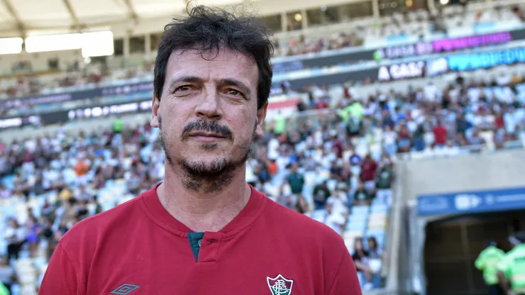 Fernando Diniz projeta a equipe para duelo pelo Brasileirão - Foto: Thiago Ribeiro/AGIF