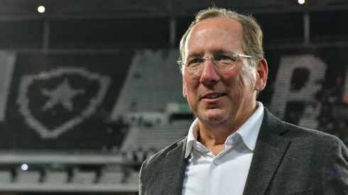John Textor presidente da SAF do Botafogo durante partida contra o Atletico-GO no estadio Engenhao pelo campeonato Brasileiro A 2024.