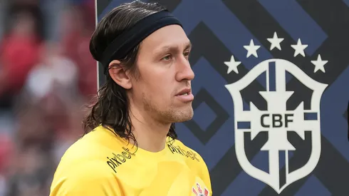 Cássio goleiro do Corinthians durante execução do hino nacional antes da partida contra o Athletico-PR no estádio Arena da Baixada pelo campeonato BRASILEIRO A 2023. Goleiro acertou com o Cruzeiro.