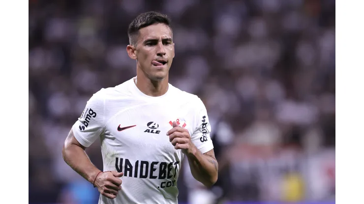 Matías Rojas durante confronto contra a Ponte Preta no Campeonato Paulista de 2024. Jogador vive grande fase no Inter Miami.