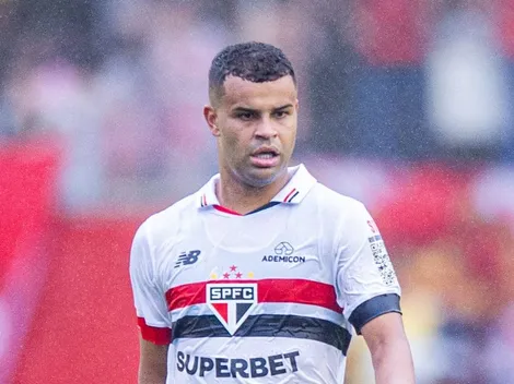 Volante Alisson recebe elogios por bom desempenho no São Paulo